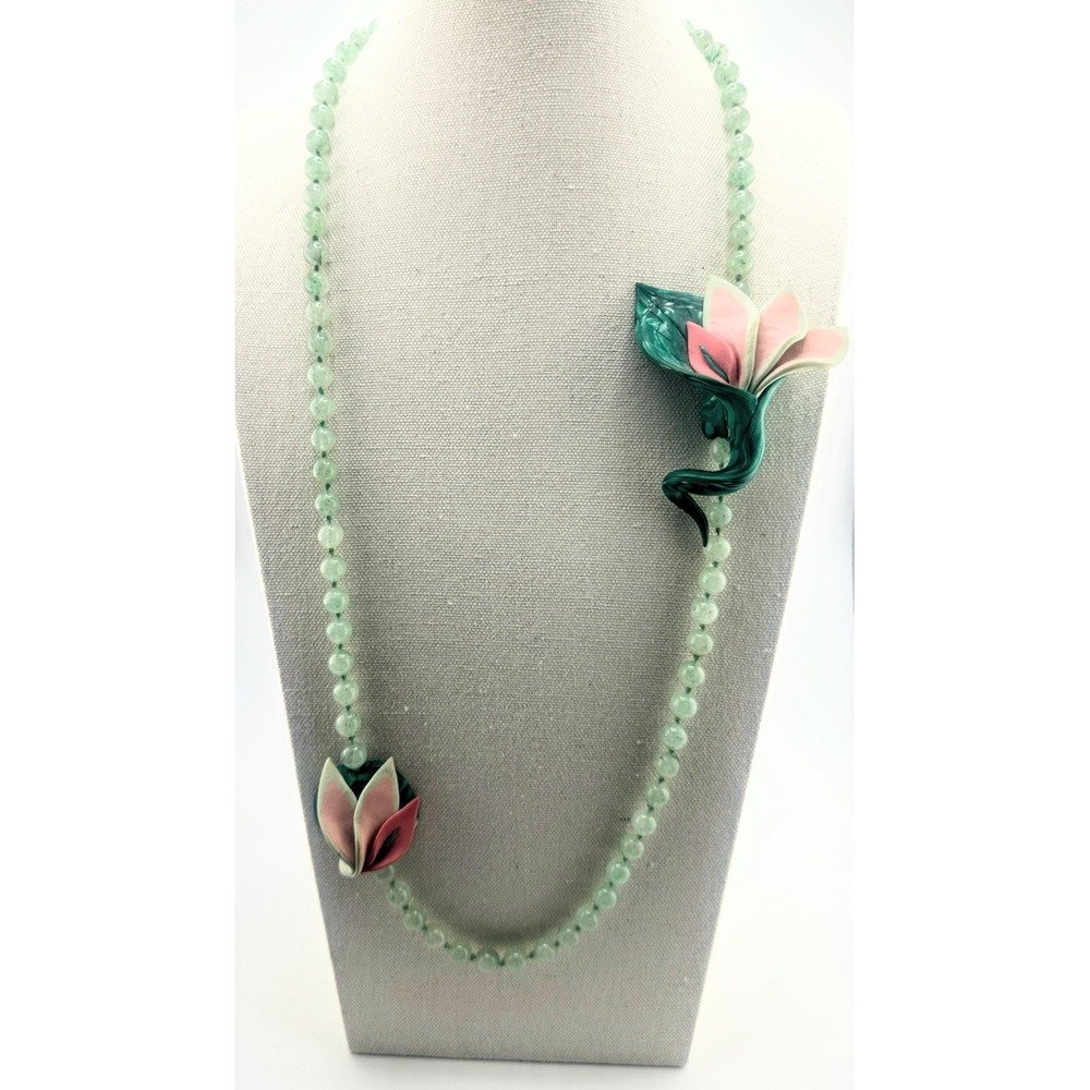 Vintage Aventurine Hawaiian Tropical Blossom floral necklace